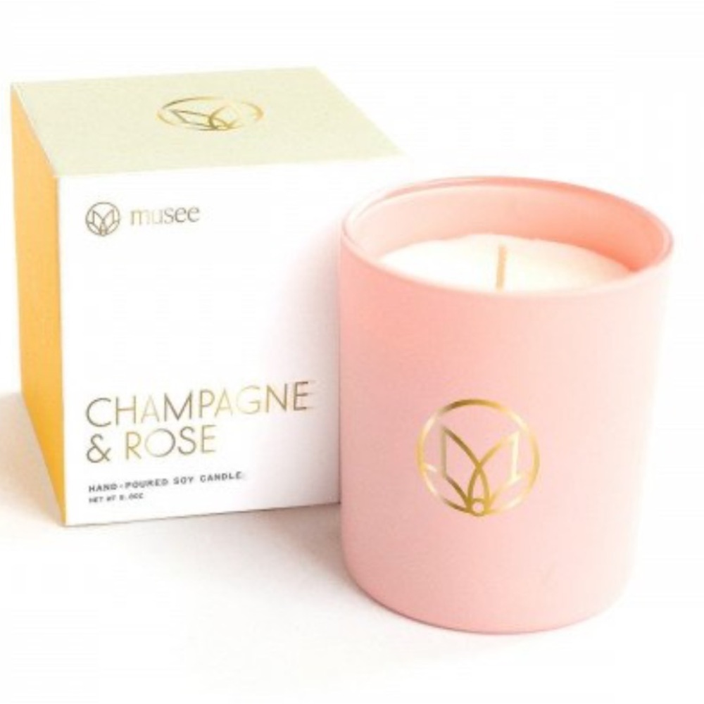 Champagne & rose candle